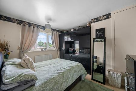 3 bedroom Semi-detached house for sale in Albany Road, Skegness, PE25