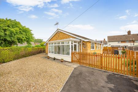 4 bedroom Detached bungalow for sale in High Street, Ingoldmells, PE25