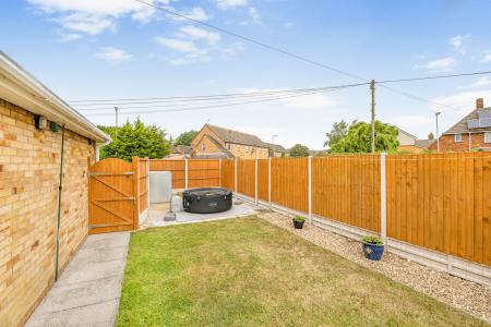 4 bedroom Detached bungalow for sale in High Street, Ingoldmells, PE25