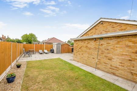 4 bedroom Detached bungalow for sale in High Street, Ingoldmells, PE25