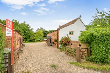 3 bedroom Detached house for sale in Croft Lane, Croft, PE24