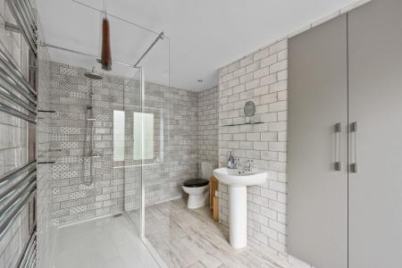 3 bedroom Detached house for sale in Croft Lane, Croft, PE24