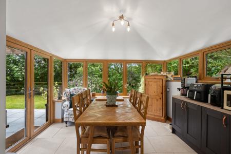3 bedroom Detached house for sale in Croft Lane, Croft, PE24