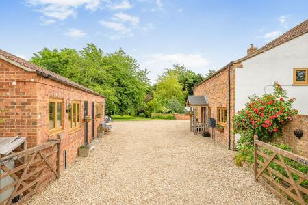3 bedroom Detached house for sale in Croft Lane, Croft, PE24