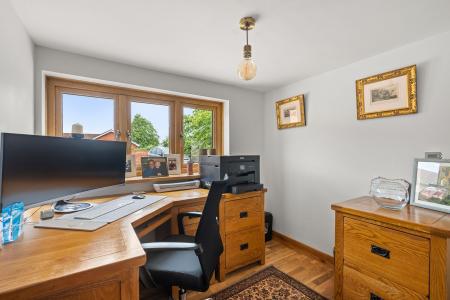 3 bedroom Detached house for sale in Croft Lane, Croft, PE24