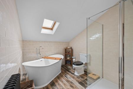 3 bedroom Detached house for sale in Croft Lane, Croft, PE24