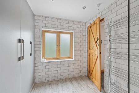 3 bedroom Detached house for sale in Croft Lane, Croft, PE24