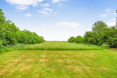 3 bedroom Detached house for sale in Croft Lane, Croft, PE24