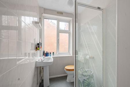 7 bedroom Detached house for sale in 21 Sunningdale Drive, Skegness, PE25 1BB
