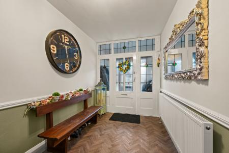 7 bedroom Detached house for sale in 21 Sunningdale Drive, Skegness, PE25 1BB