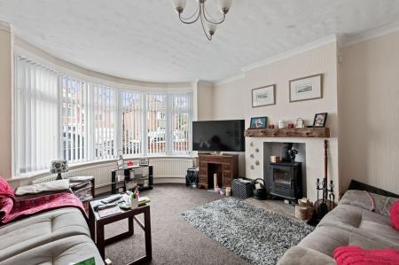 4 bedroom Semi-detached house for sale in Firbeck Avenue, Skegness, PE25