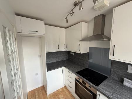 2 bedroom Semi-detached house to let in Fitzjames Close, Spilsby, PE23