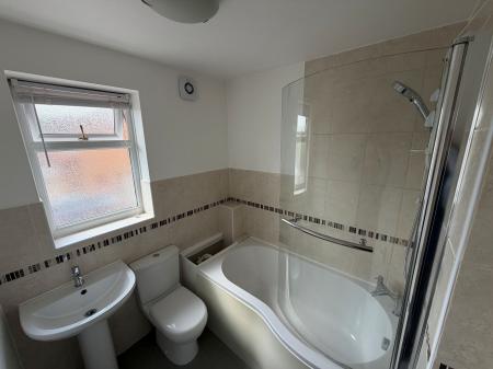2 bedroom Semi-detached house to let in Fitzjames Close, Spilsby, PE23