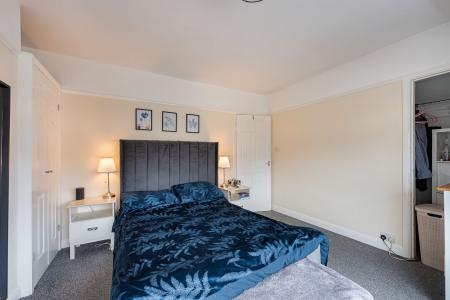 3 bedroom Semi-detached house for sale in George Avenue, Skegness, PE25