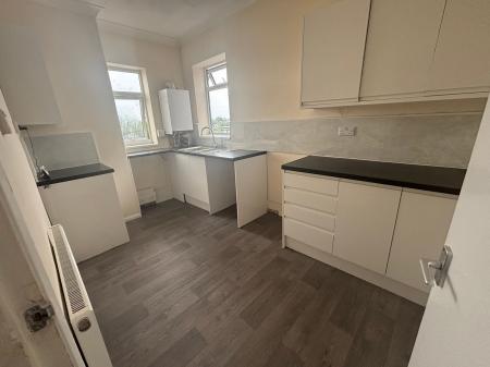 2 bedroom Flat to let in Wainfleet Road, Skegness, PE25