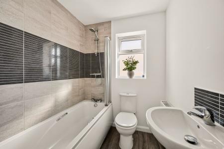 2 bedroom Semi-detached bungalow for sale in Blyton Road, Skegness, PE25