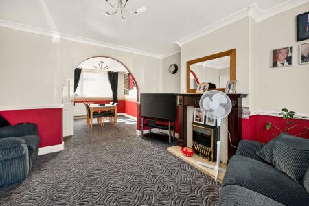 4 bedroom Semi-detached house for sale in Firbeck Avenue, Skegness, PE25