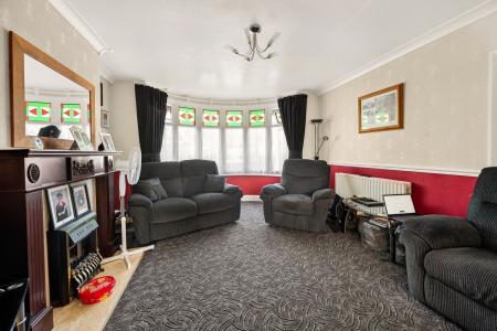 4 bedroom Semi-detached house for sale in Firbeck Avenue, Skegness, PE25