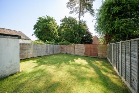 4 bedroom Semi-detached house for sale in Firbeck Avenue, Skegness, PE25