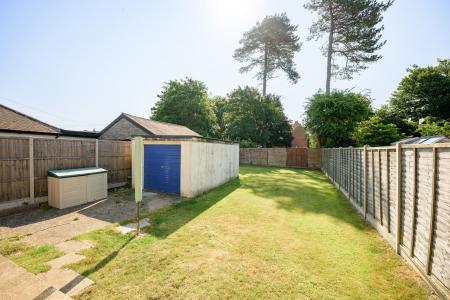 4 bedroom Semi-detached house for sale in Firbeck Avenue, Skegness, PE25