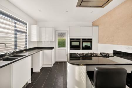 2 bedroom Detached bungalow for sale in Hesketh Crescent, Skegness, PE25