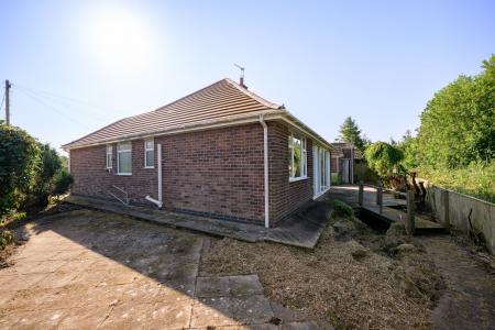 2 bedroom Detached bungalow for sale in Hesketh Crescent, Skegness, PE25