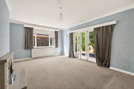 2 bedroom Detached bungalow for sale in Hesketh Crescent, Skegness, PE25