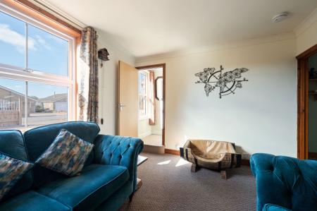 3 bedroom Semi-detached house for sale in Burgh Road, Friskney, PE22