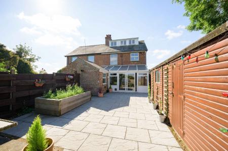 3 bedroom Semi-detached house for sale in Burgh Road, Friskney, PE22