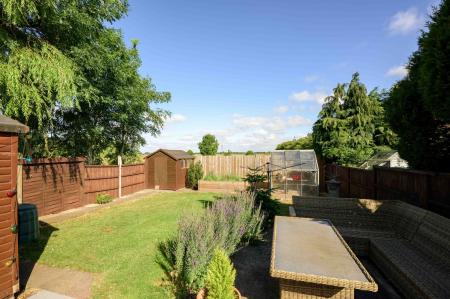 3 bedroom Semi-detached house for sale in Burgh Road, Friskney, PE22