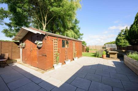 3 bedroom Semi-detached house for sale in Burgh Road, Friskney, PE22