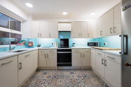 3 bedroom Semi-detached house for sale in Burgh Road, Friskney, PE22