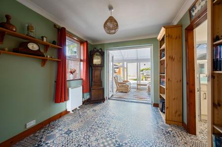 3 bedroom Semi-detached house for sale in Burgh Road, Friskney, PE22