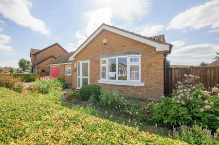 2 bedroom Detached bungalow for sale in Hastings Drive, Wainfleet, PE24