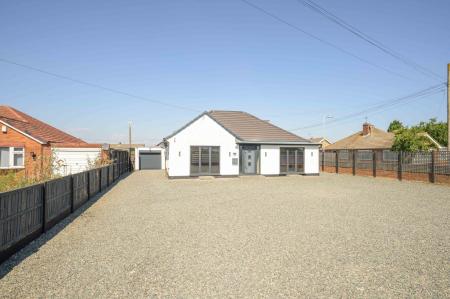 St. Leonards Drive, Chapel St. Leonards, PE24