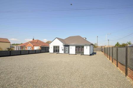4 bedroom Detached bungalow for sale in St. Leonards Drive, Chapel St. Leonards, PE24