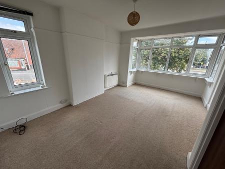 1 bedroom Flat to let in Saxby Avenue, Skegness, PE25