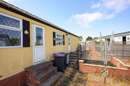 2 bedroom Park home for sale in Beacon Park Home Village, Skegness, PE25
