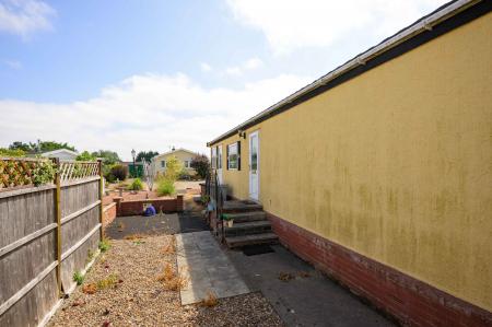 2 bedroom Park home for sale in Beacon Park Home Village, Skegness, PE25