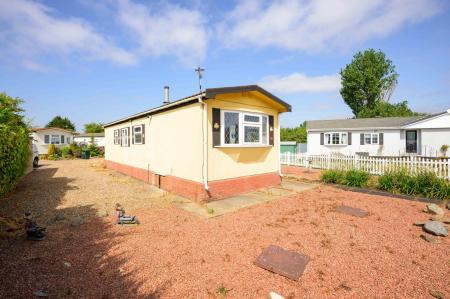 2 bedroom Park home for sale in Beacon Park Home Village, Skegness, PE25