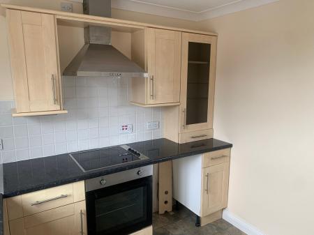 3 bedroom Flat to let in Keaton Close, Skegness, PE25
