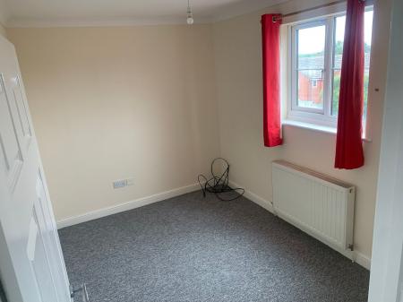 3 bedroom Flat to let in Keaton Close, Skegness, PE25