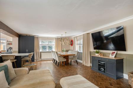5 bedroom Detached bungalow for sale in Everingtons Lane, Skegness, PE25