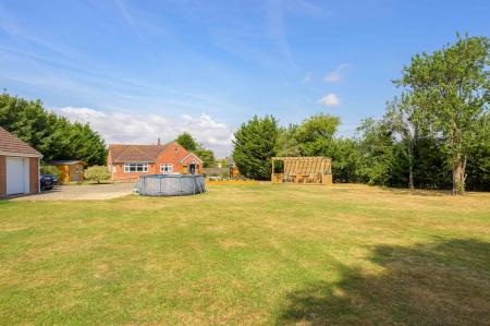 5 bedroom Detached bungalow for sale in Everingtons Lane, Skegness, PE25
