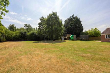 5 bedroom Detached bungalow for sale in Everingtons Lane, Skegness, PE25