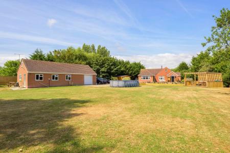 5 bedroom Detached bungalow for sale in Everingtons Lane, Skegness, PE25