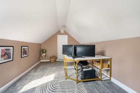 5 bedroom Detached bungalow for sale in Everingtons Lane, Skegness, PE25