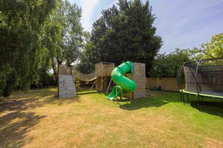 5 bedroom Detached bungalow for sale in Everingtons Lane, Skegness, PE25