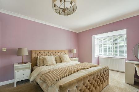5 bedroom Detached bungalow for sale in Everingtons Lane, Skegness, PE25