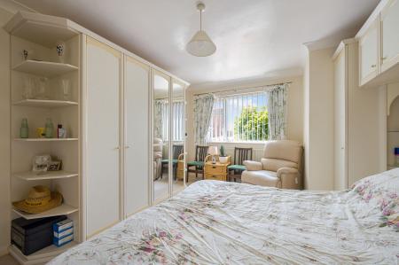 2 bedroom Detached bungalow for sale in St. Michaels Lane, Wainfleet St. Mary, PE24